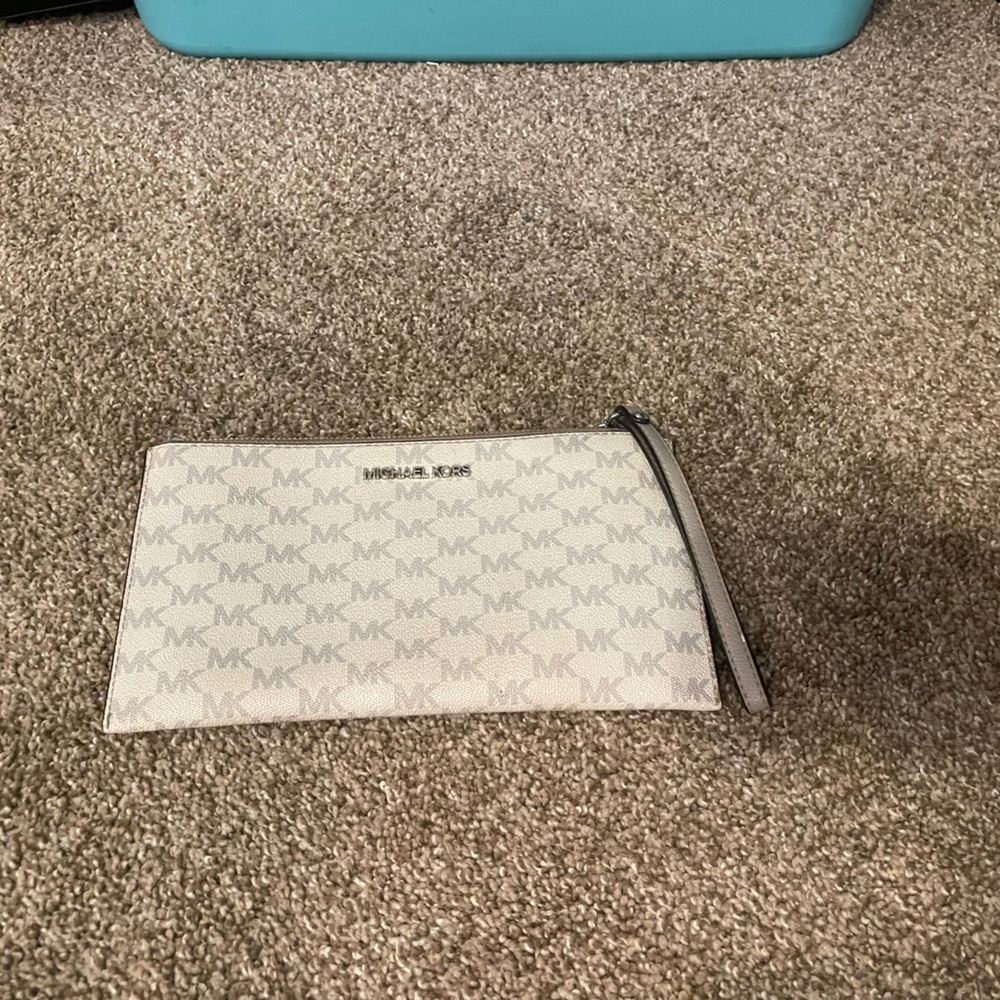 Michael Kors clutch
